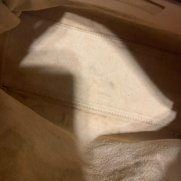 Saint Laurent classic Baby duffle bag 😍 - Picture 5 of 12